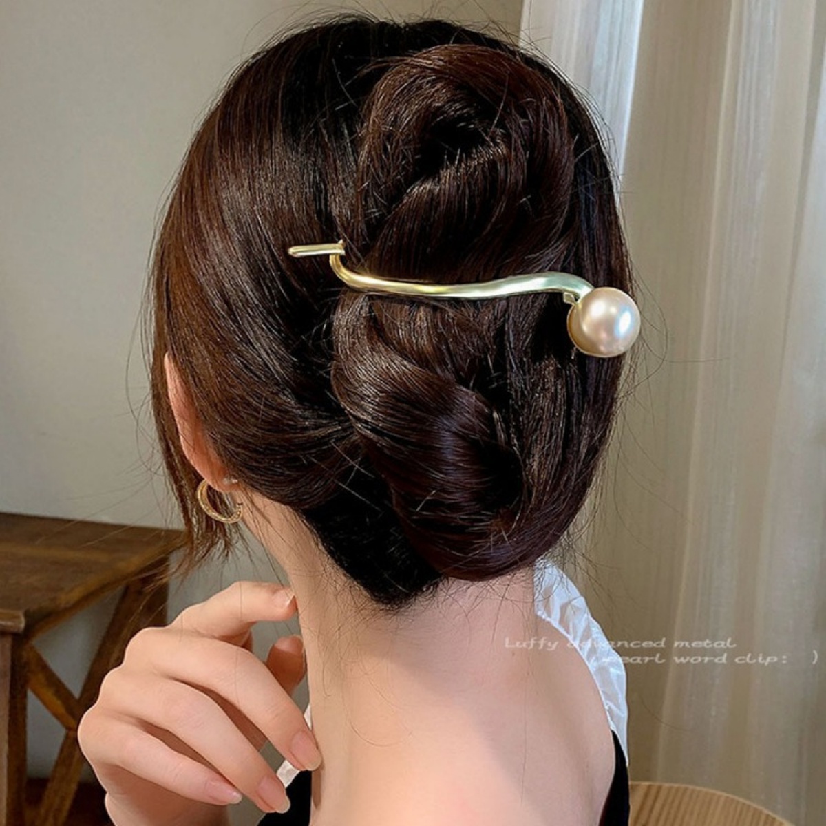 Elegant Glitter Pearl Hair Cli - Korean Lifestyle & Kids Boutique Photos recension och pris